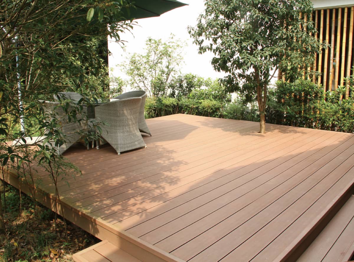 Why Choose WPC Decking For Your Home?